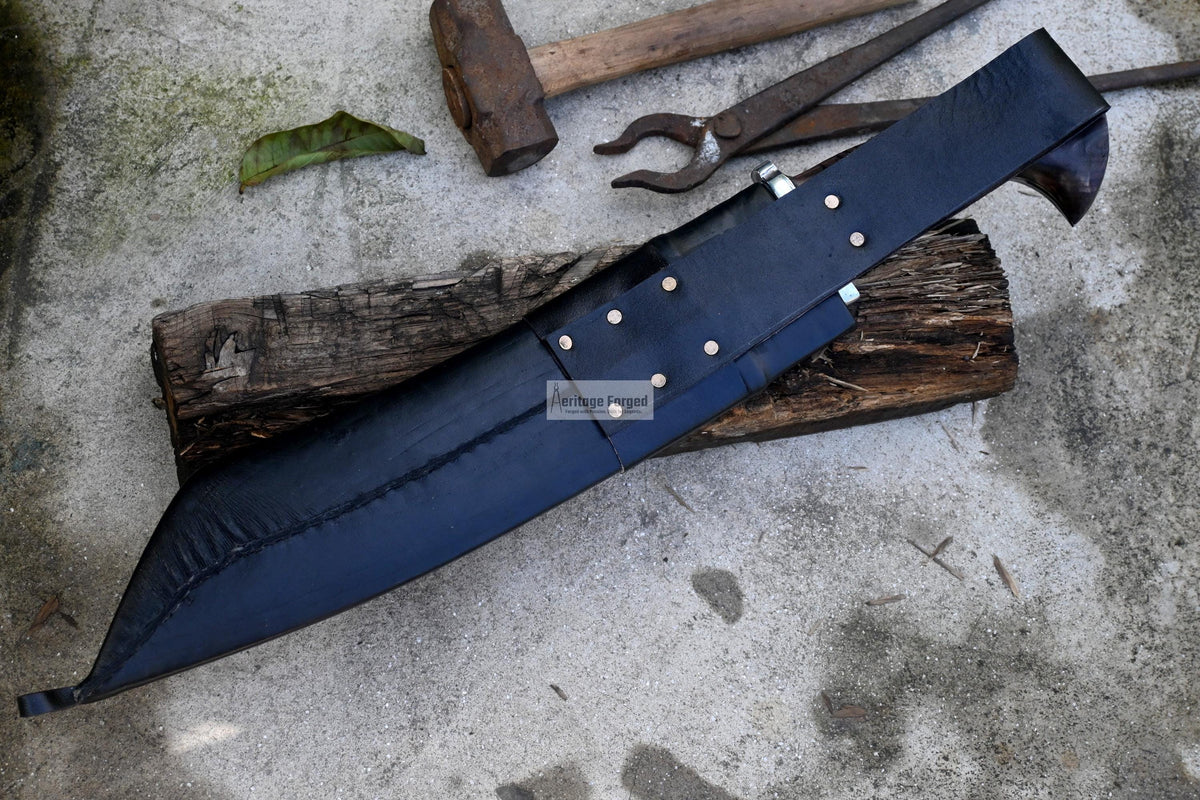 PARANG MACHETE / Large Jungle Machete/15 inches Long Blade Heavy duties machete/ Full tang/ Leaf spring of truck/ Tempered/Sharpen/Working