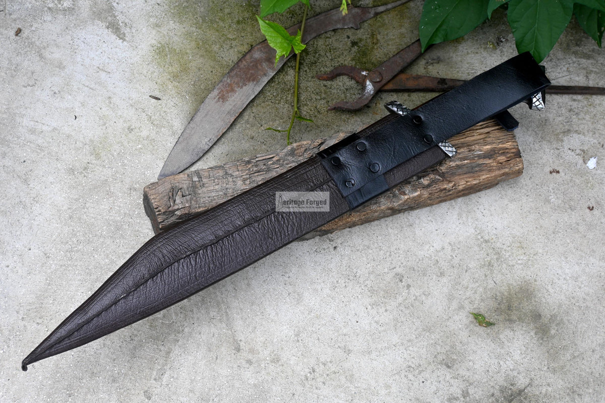 SEAX MACHETE / Large Seax knife/ 18 inches Long Blade Heavy duties machete/ Full tang/ Leaf spring of truck/ Tempered/Sharpen/Working
