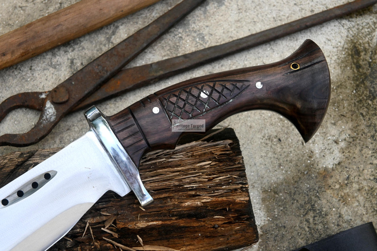PARANG MACHETE / Large Jungle Machete/15 inches Long Blade Heavy duties machete/ Full tang/ Leaf spring of truck/ Tempered/Sharpen/Working