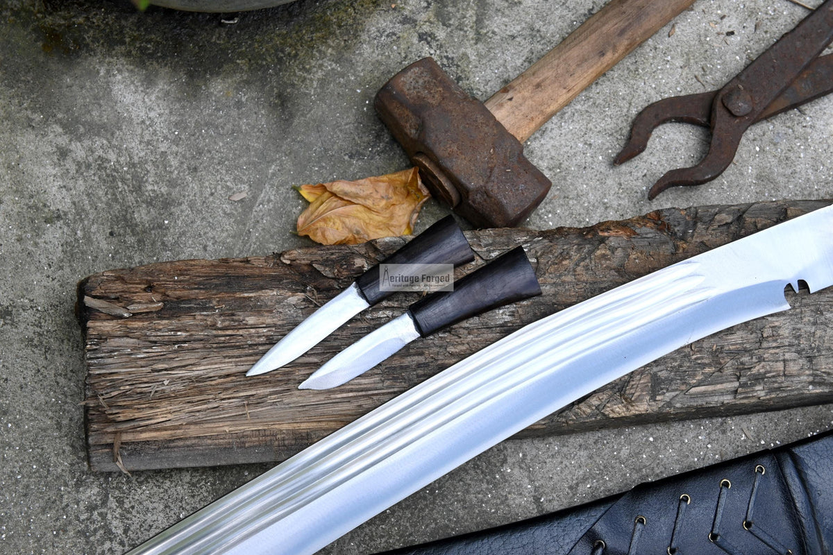 KHUKURI SWORD/ Large kukri Machete/ 21 inches Long Blade Heavy machete/ Full tang/ Leaf spring of truck/ Tempered/Sharpen/Working