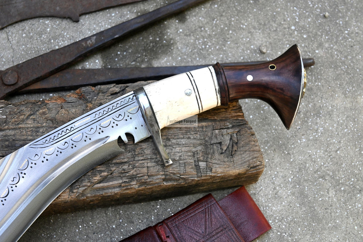 CHIRRA KHUKURI / Large kukri Machete/ 13 inches Long Blade Heavy duties machete/ Full tang/ Leaf spring of truck/ Tempered/Sharpen/Working