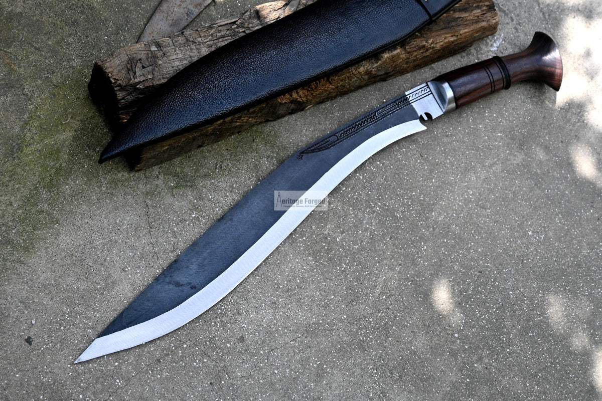 LARGE FARMER KHUKURI / Large kukri Machete/ 18 inches Long Blade Heavy machete/ Full tang/ Leaf spring of truck/ Tempered/Sharpen/Working