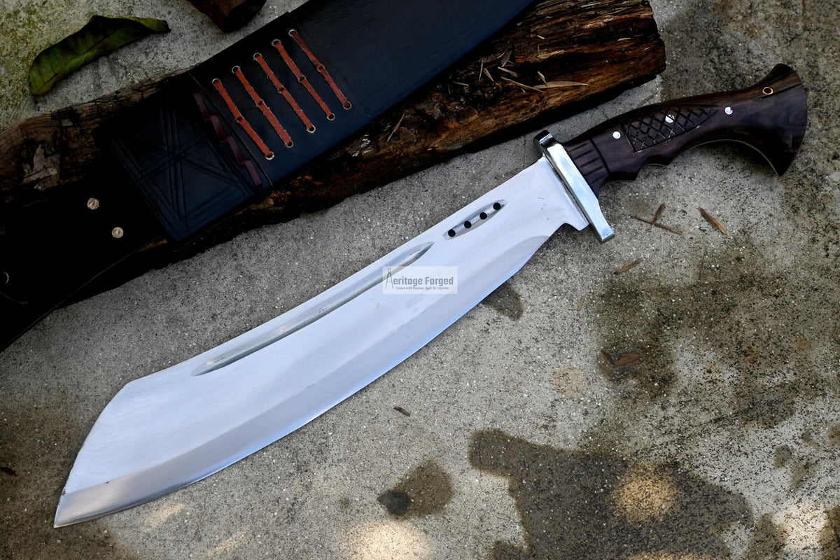 PARANG MACHETE / Large Jungle Machete/15 inches Long Blade Heavy duties machete/ Full tang/ Leaf spring of truck/ Tempered/Sharpen/Working