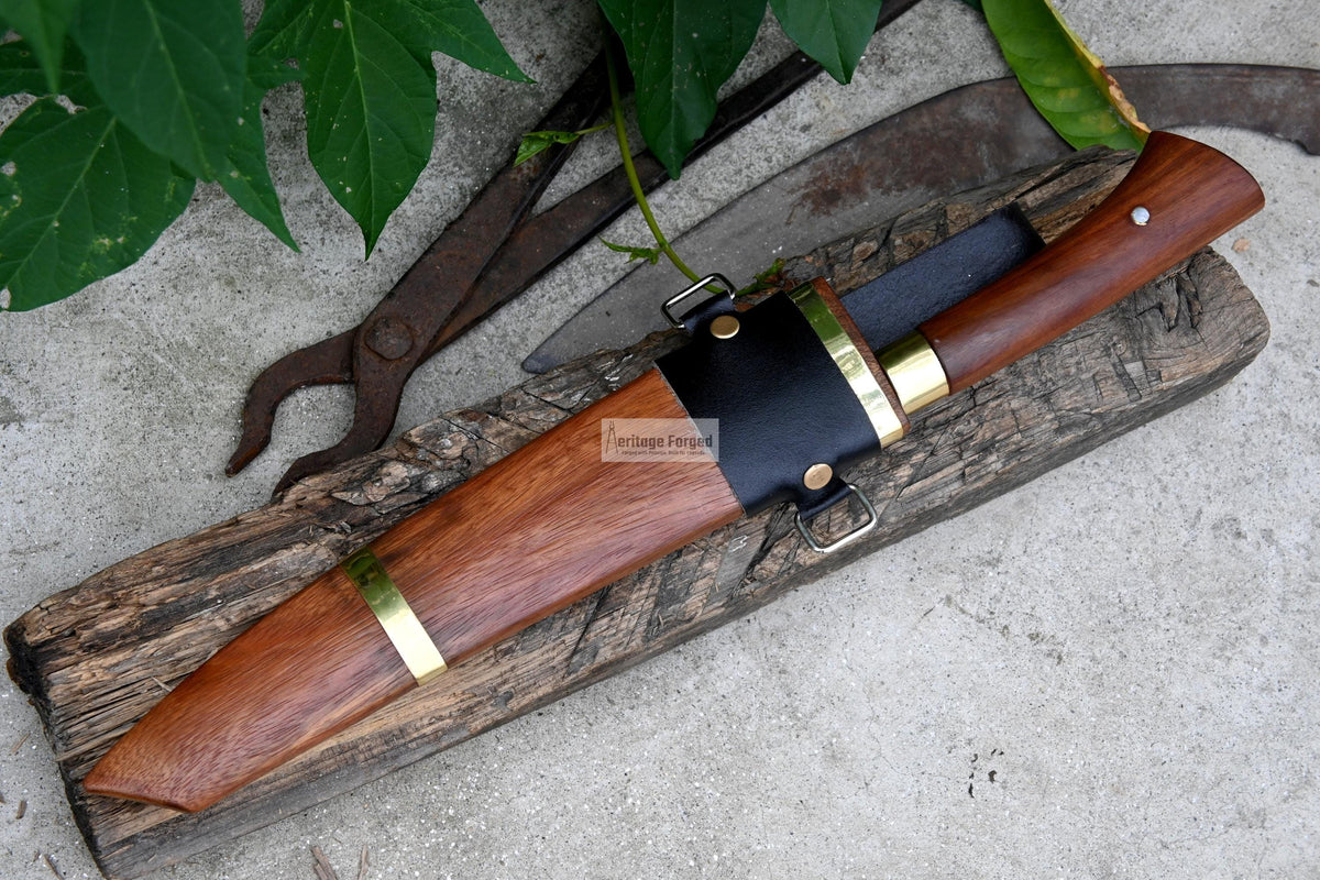 HUNTING CHEF KNIFE / 10 inches long Blade / Hand forged hunting knife / jungle chef knife / Tempered / Sharpen/ Ready to use