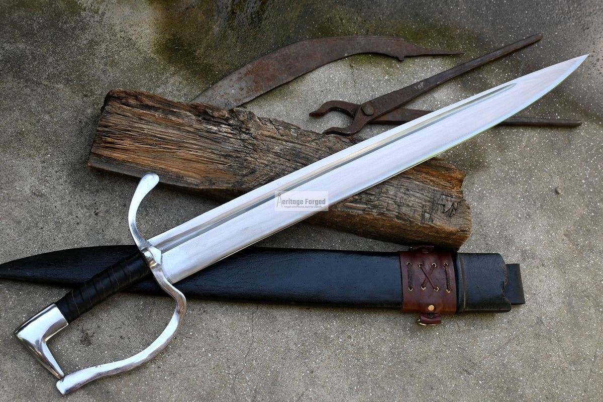 FALICON MACHETE / Large Jungle Clever/22 inches Long Blade Heavy duties machete/ Full tang/ Leaf spring of truck/ Tempered/Sharpen/Working