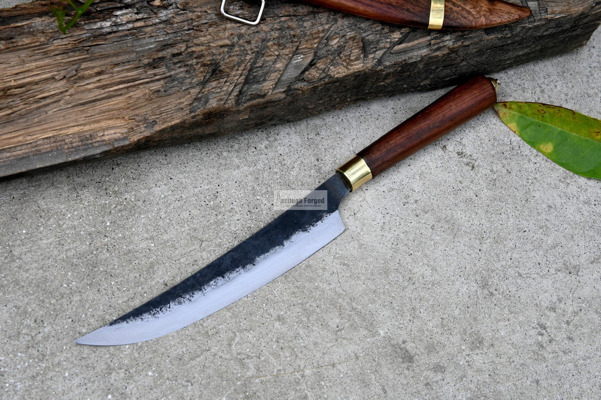 HUNTING KNIFE/7.5 inches long blade hunting knife/handmade knife/Leaf spring of truck/wooden Handle/Sharpen/Tempered/knife/knives