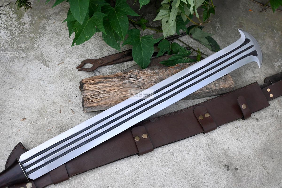 KONDA MACHETE / Large African Machete/30 inches Long Blade Heavy duties machete/ Full tang/ Leaf spring of truck/ Tempered/Sharpen/Working