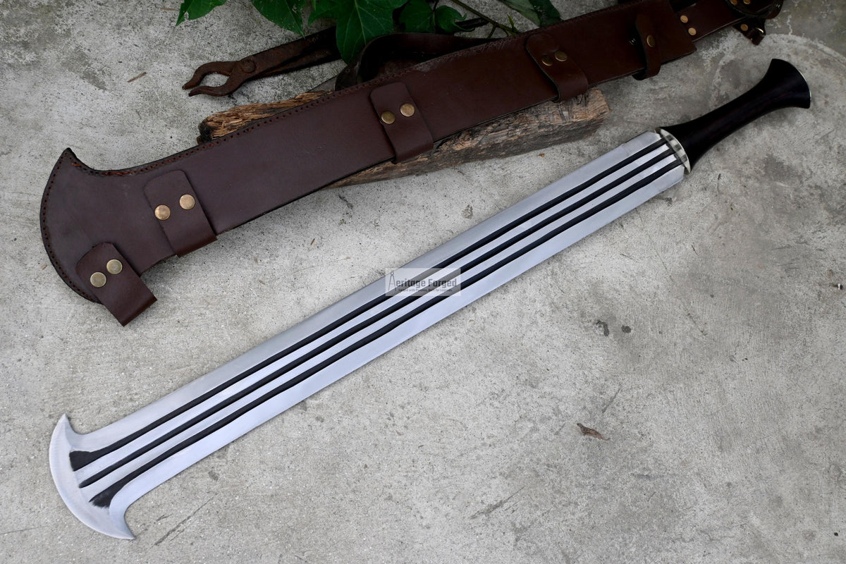 KONDA MACHETE / Large African Machete/30 inches Long Blade Heavy duties machete/ Full tang/ Leaf spring of truck/ Tempered/Sharpen/Working