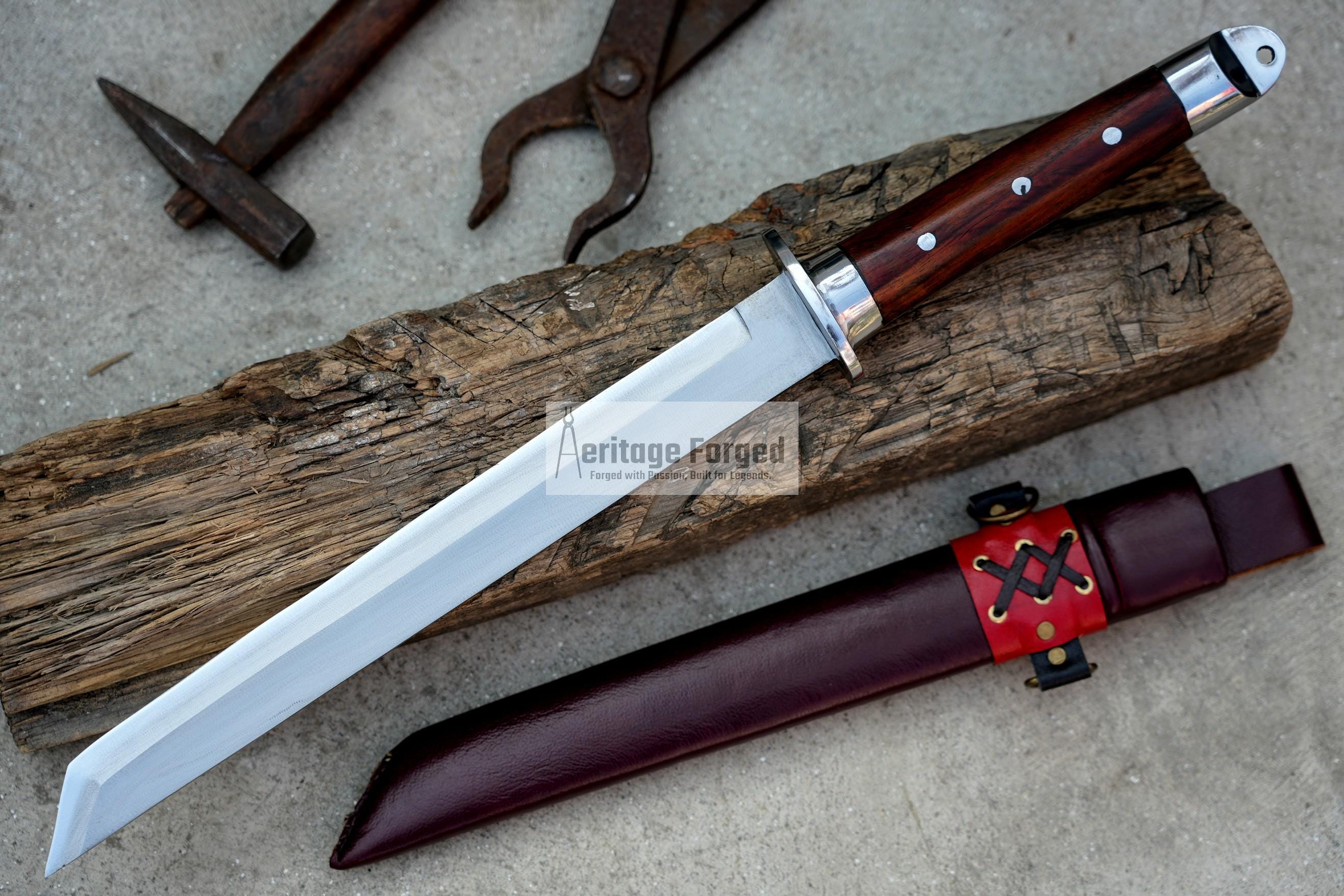 SHORT TANTO /12  inches Long Blade hand forged tanto knife/Leaf spring of truck/Sharpen/Tempered/Ready to use/knife/knives/ Functional
