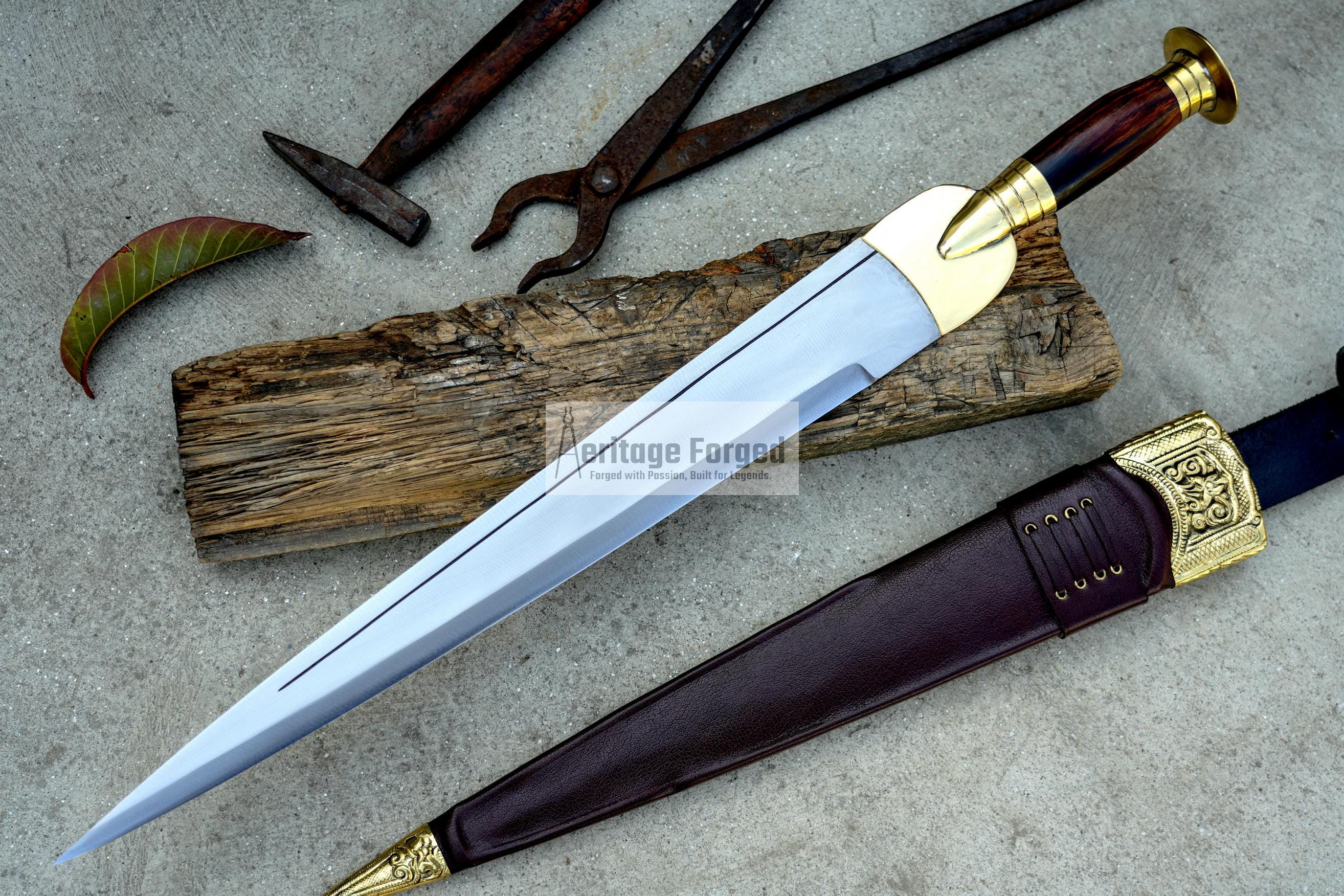 SCOTTISH DIRK/18 inches Long Blade Hand forged dirk knife /Leaf spring of truck/Rosewood Handle/Sharpen/Tempered/Ready to use/knife/knives