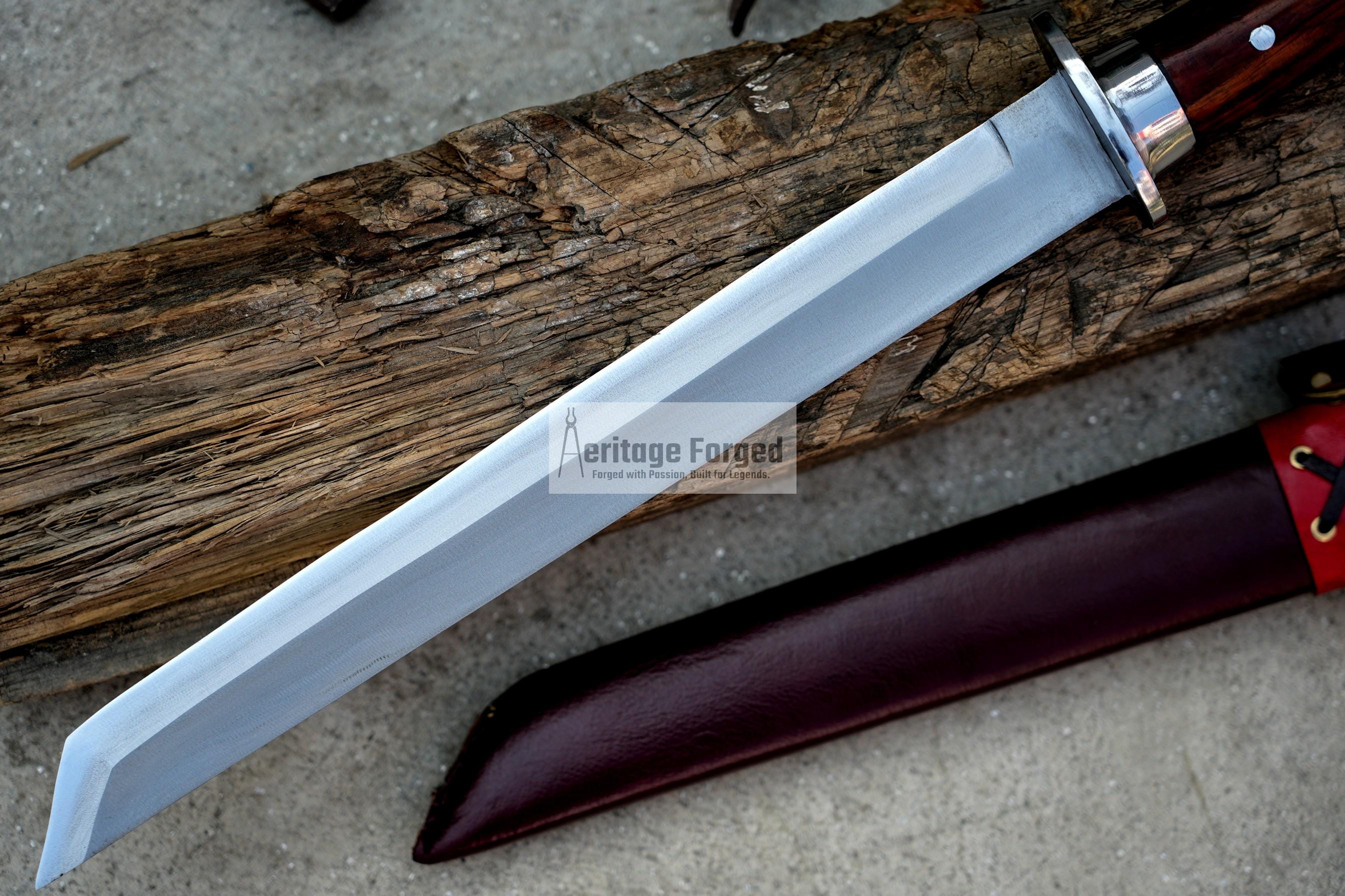 SHORT TANTO /12  inches Long Blade hand forged tanto knife/Leaf spring of truck/Sharpen/Tempered/Ready to use/knife/knives/ Functional