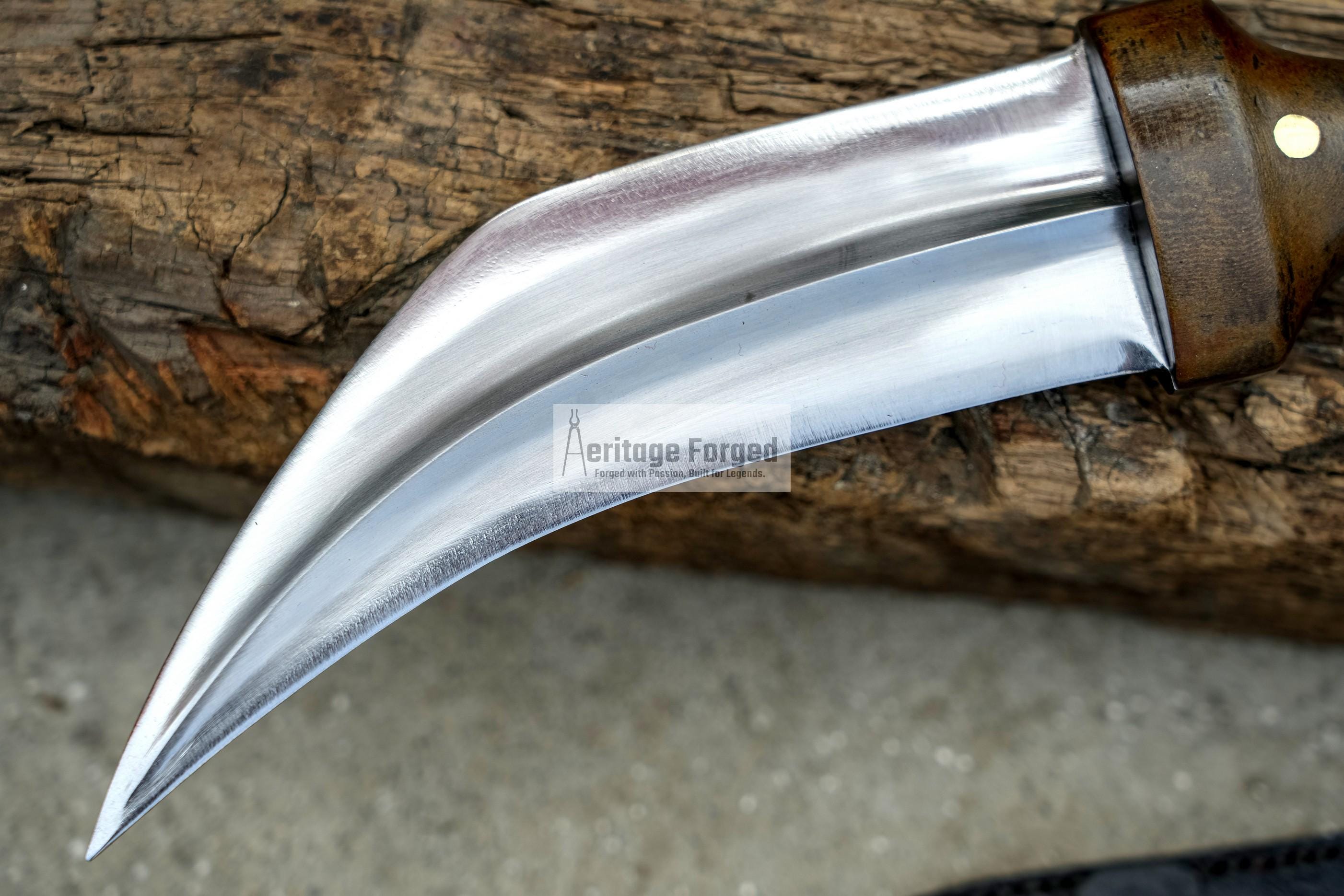 YEMENI JAMBIA KNIFE / 6.5 inches long Blade exotic knife / Hand forged knife / Made from Leaf spring of truck / Tempered / Sharpen