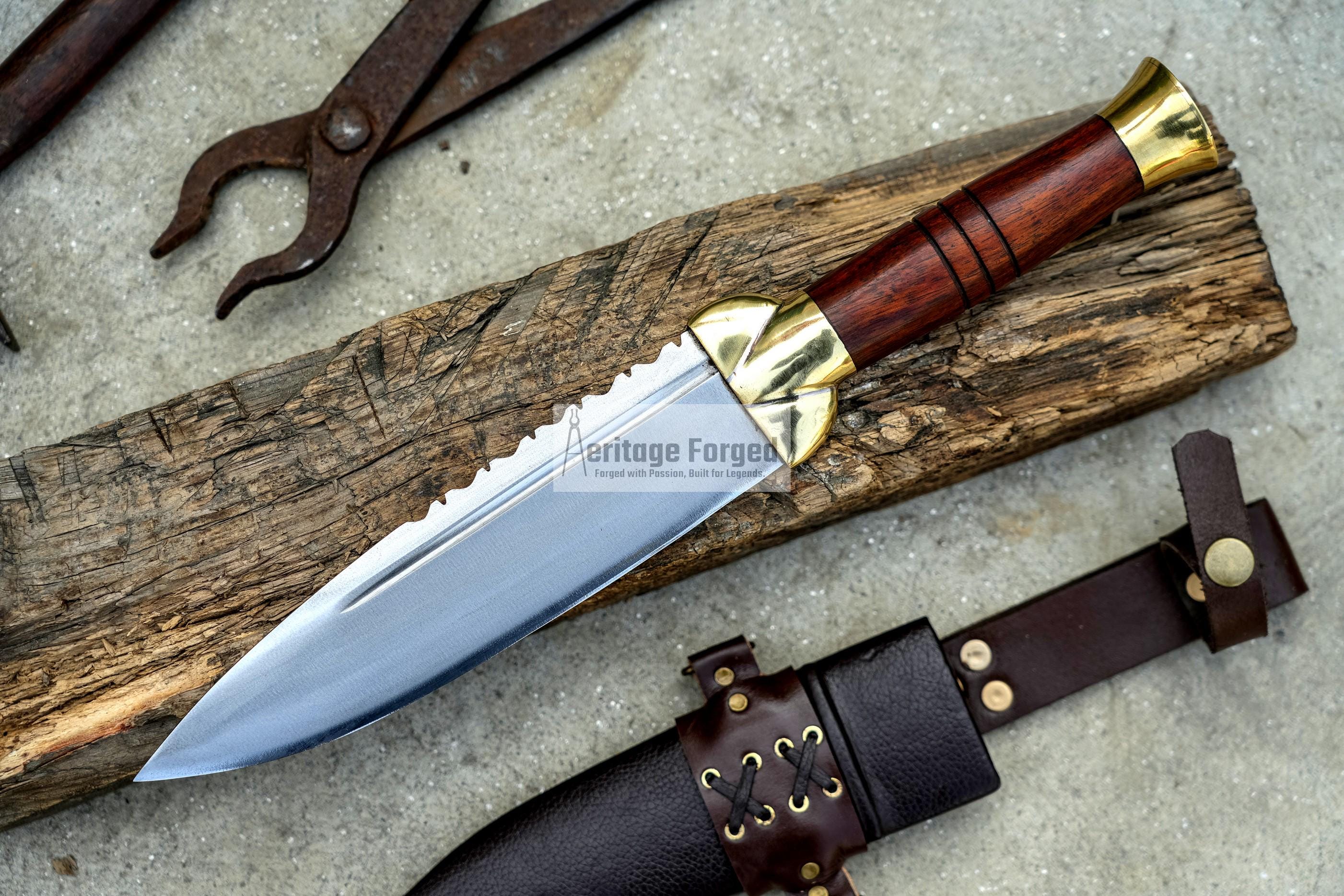 SCOTTISH DIRK/8 inches Long Blade Hand forged dirk knife /Leaf spring of truck/Rosewood Handle/Sharpen/Tempered/Ready to use/knife/knives