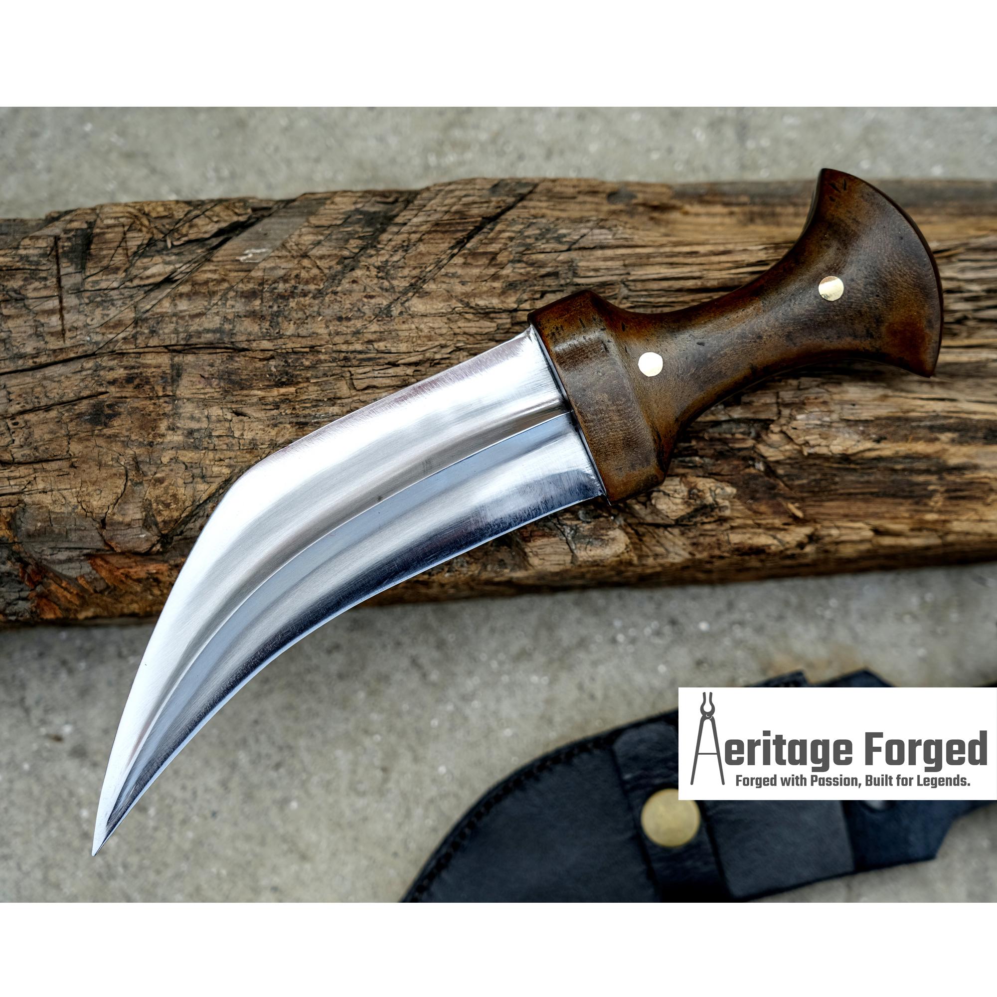 YEMENI JAMBIA KNIFE / 6.5 inches long Blade exotic knife / Hand forged knife / Made from Leaf spring of truck / Tempered / Sharpen