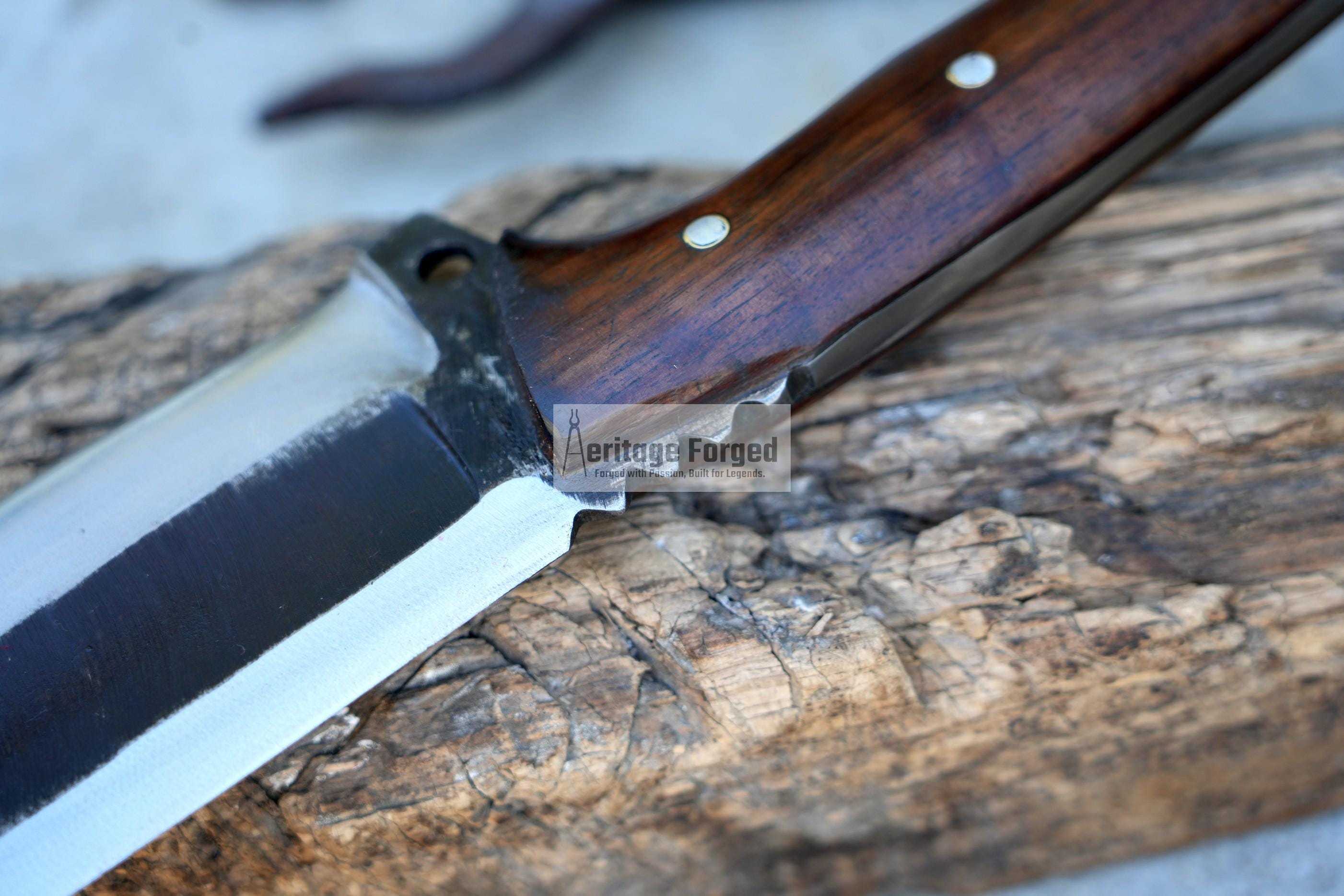 CAMPING KNIFE / 7 inches long Blade / Hand forged hunting knife / jungle chef knife / Tempered / Sharpen/ Ready to use