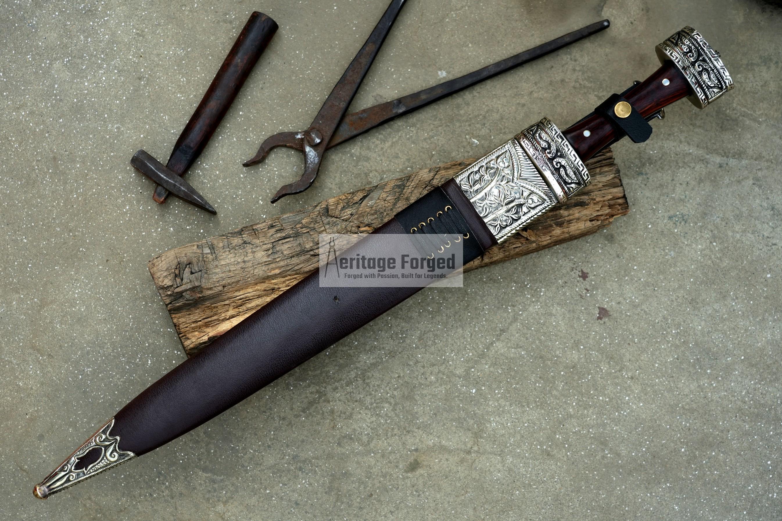 GLADIUS SWORD /19 inches long Blade Hand Forged Sword/ Gladius Machete/Handmade from Leaf spring of Truck-Balance water tempered/Sharp