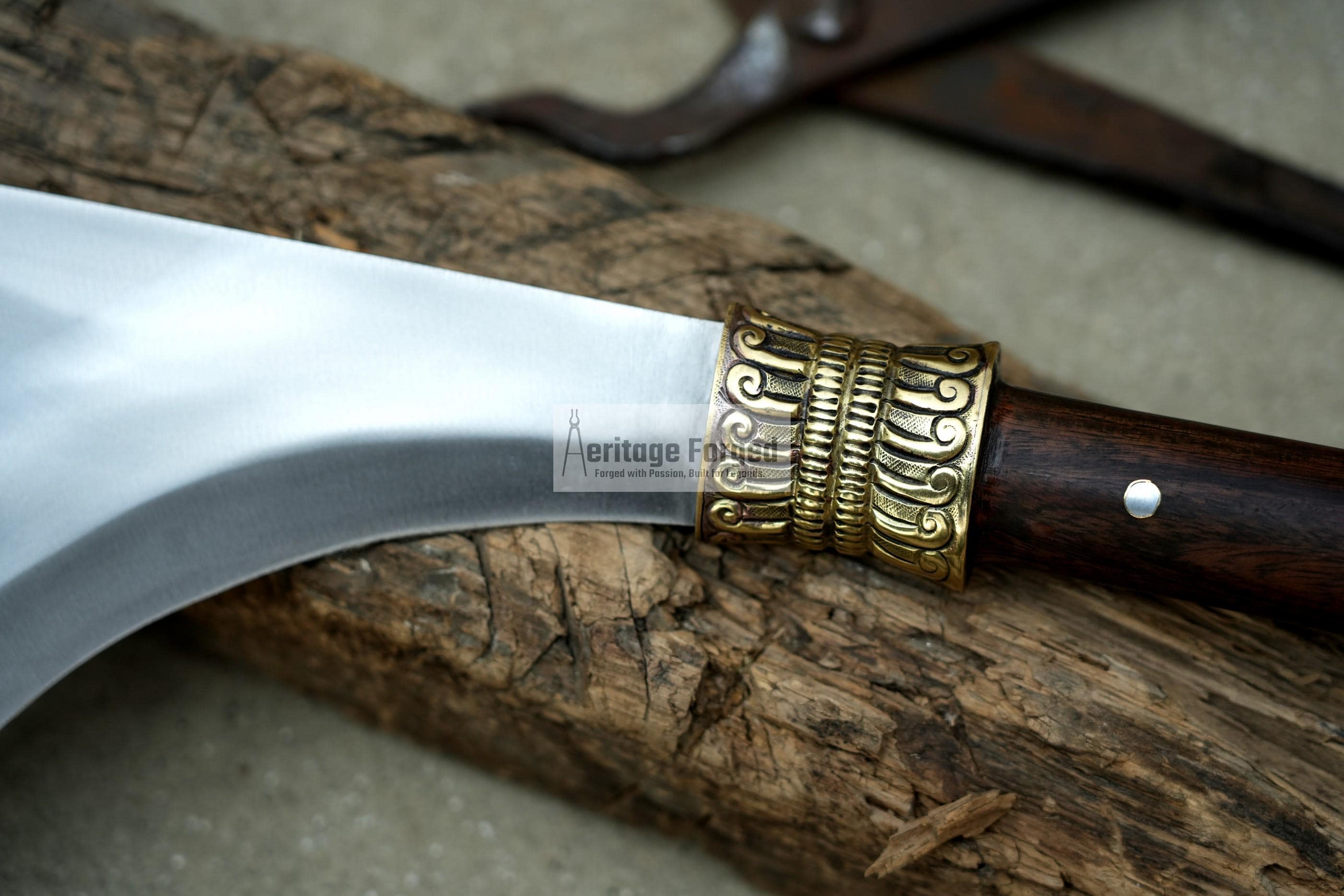 KYOKETSU KNIFE/Traditional Japanese knife/ Sickle /Leaf spring of truck/Rosewood Handle/Sharpen/Tempered/Ready to use/knife/knives