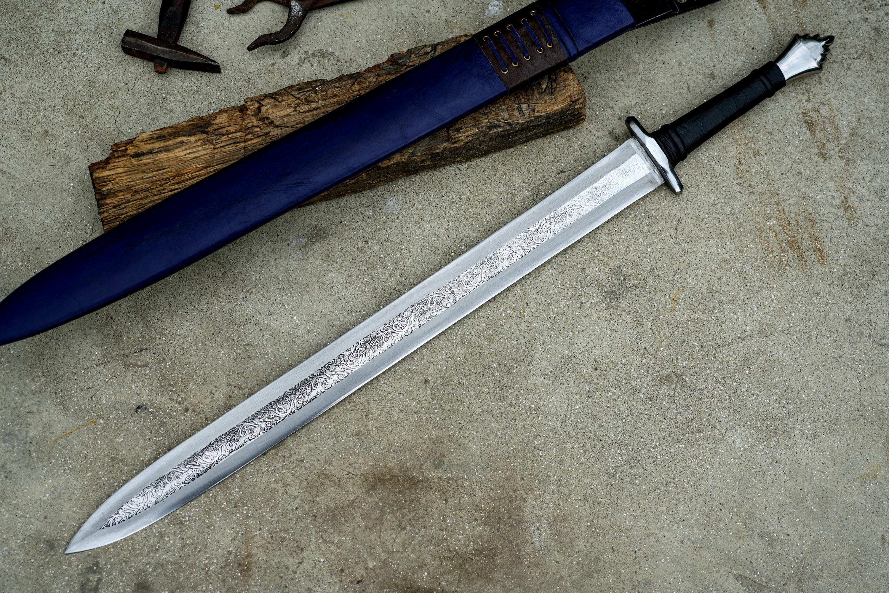 VIKING SWORD/25 inches Long Blade hand Made Sword/Leaf spring of truck/Rosewood Handle/Sharpen/Tempered/Flower pattern etched sword