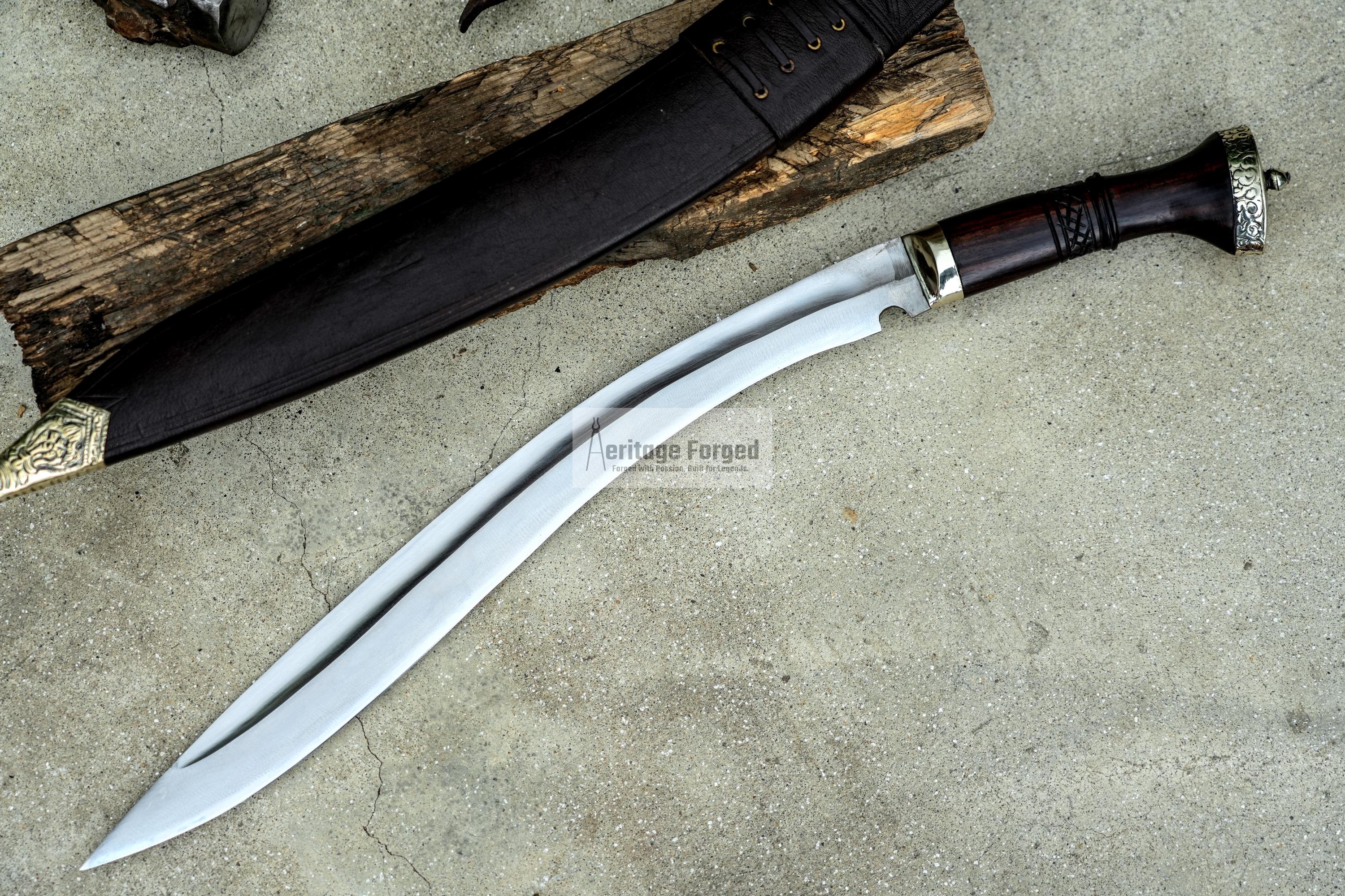 SIRUPATE KHUKURI / Large kukri Machete/ 18 inches Long Blade Heavy machete/ Full tang/ Leaf spring of truck/ Tempered/Sharpen/Working