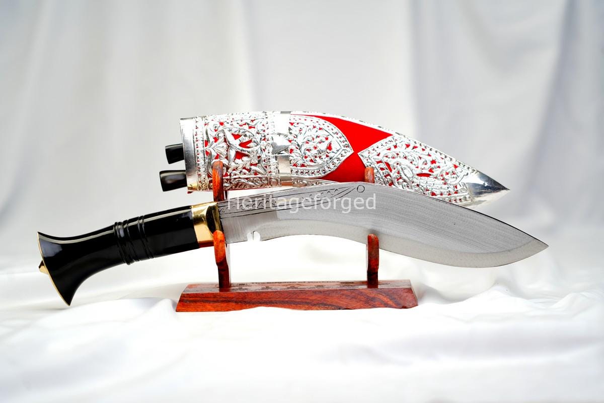 Kothimora Kukri â€“ 8 Inch Ceremonial Khukuri with Silver Scabbard and Cross kuri Badges