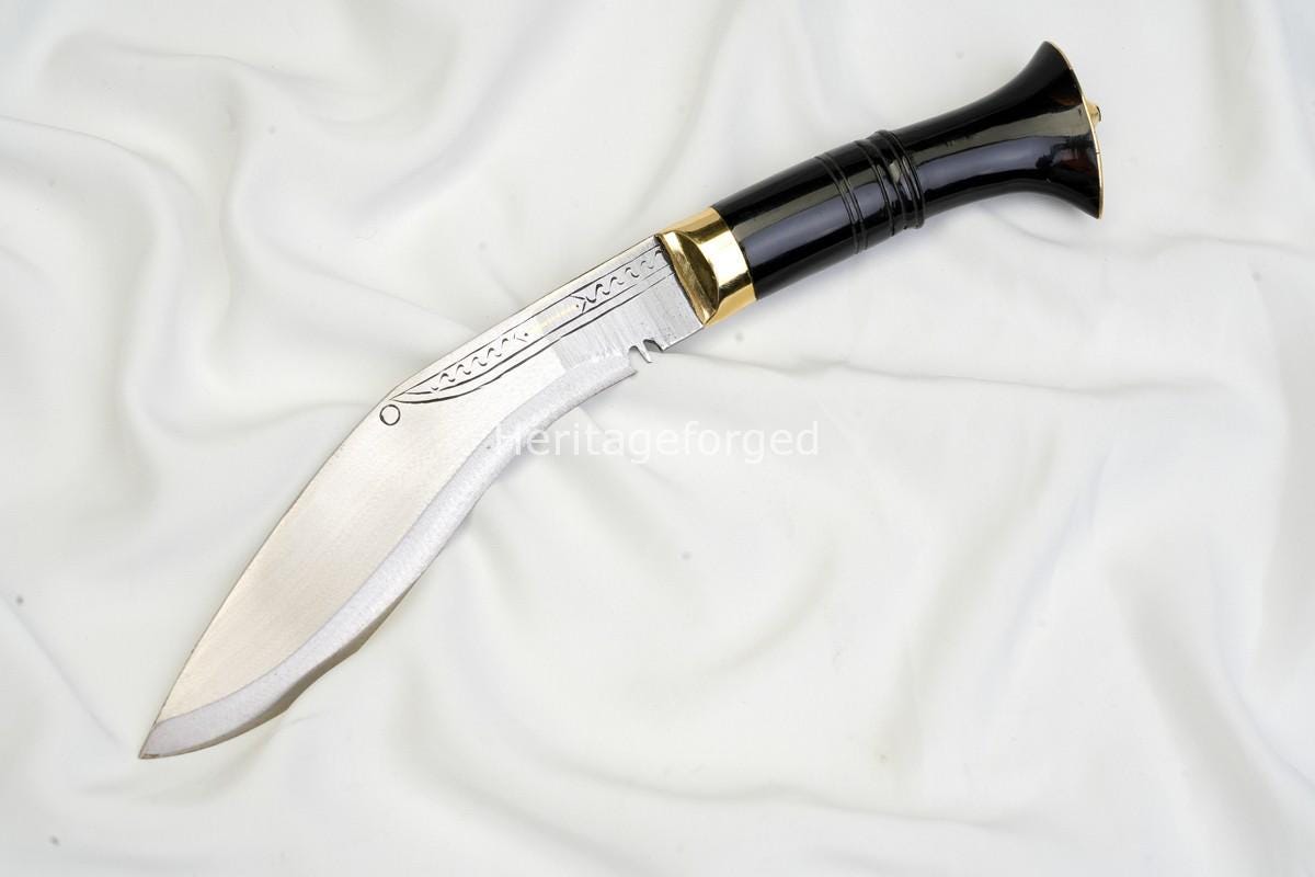 Kothimora Kukri â€“ 8 Inch Ceremonial Khukuri with Flying Eagle Engraved Silver Scabbard