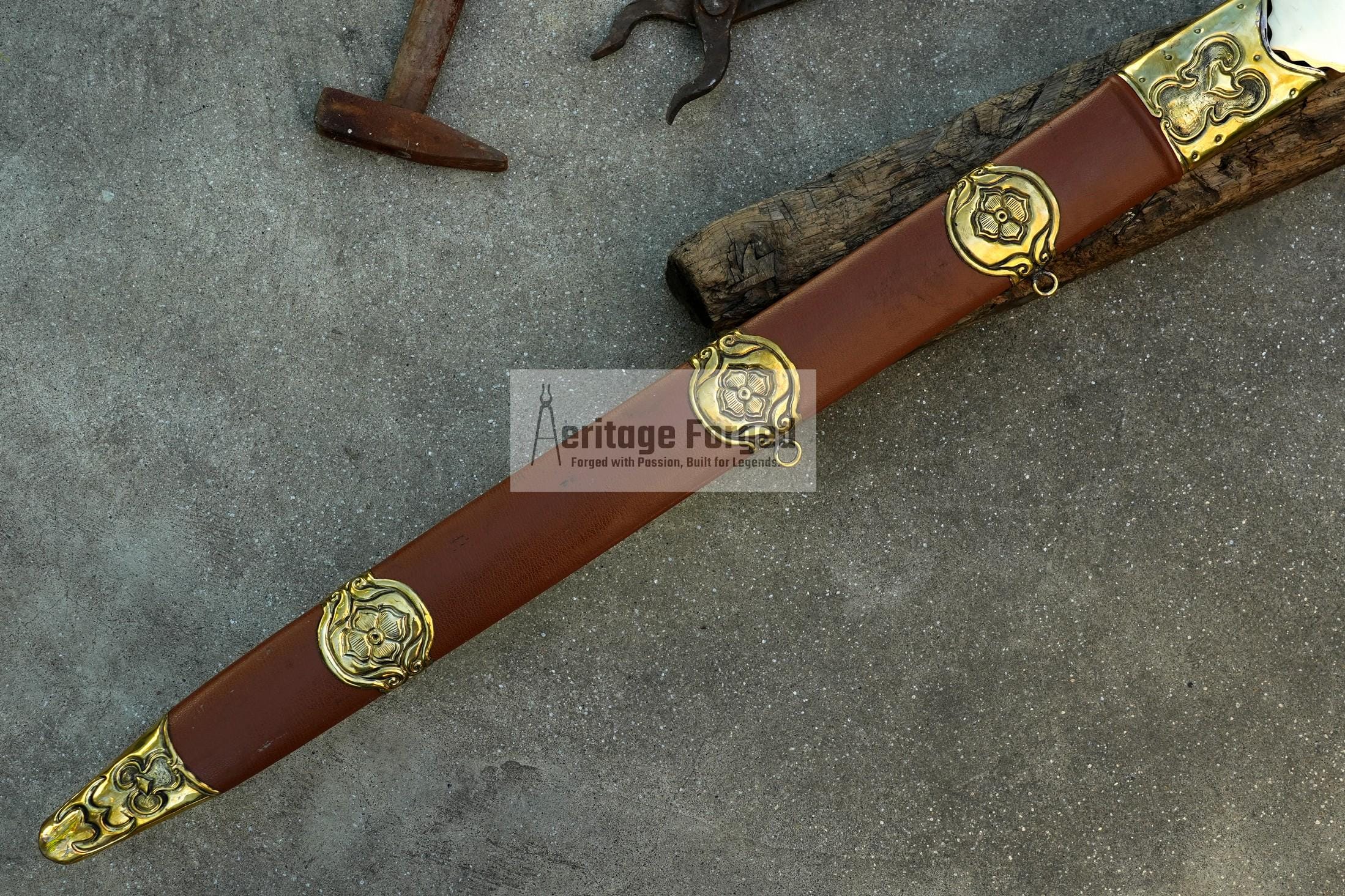 JIAN SWORD/28 inches Long Blade hand forged Sword/Leaf spring of truck/Rosewood Handle/Sharpen/Tempered/Ready to use/knife/knives