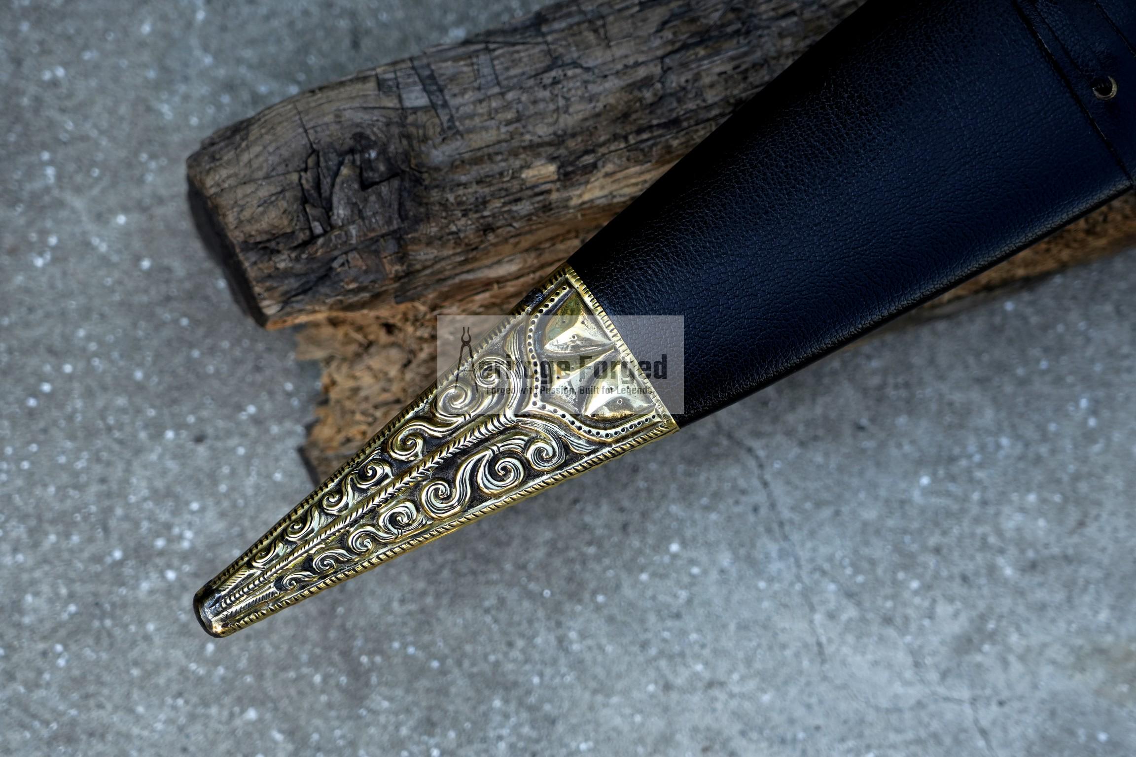 DAGGER OF BOROMIR/14 inches Long Blade hand forged Dagger/Leaf spring of truck/Rosewood Handle/Sharpen/Tempered/Ready to use/knife/knives