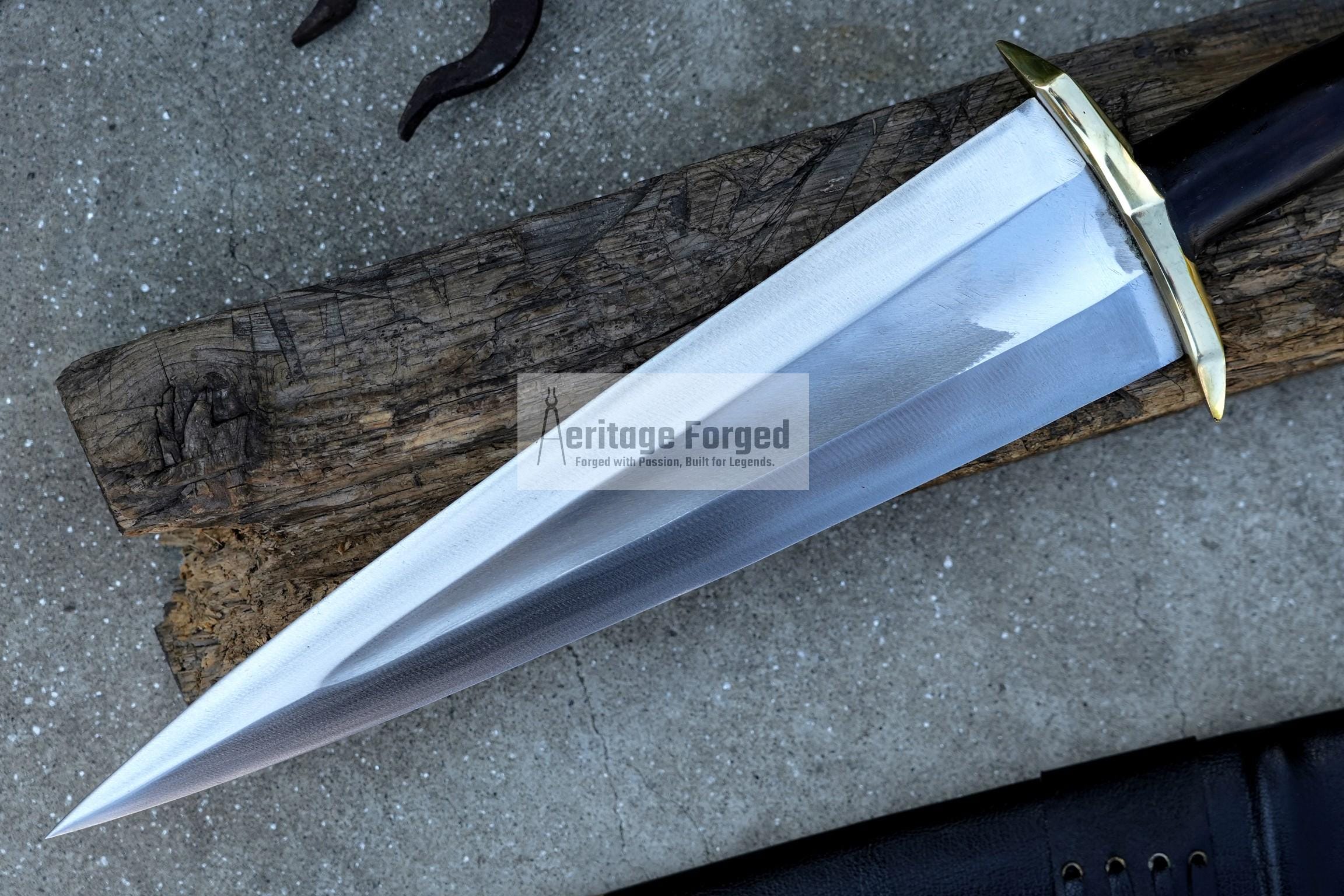 DAGGER OF BOROMIR/14 inches Long Blade hand forged Dagger/Leaf spring of truck/Rosewood Handle/Sharpen/Tempered/Ready to use/knife/knives