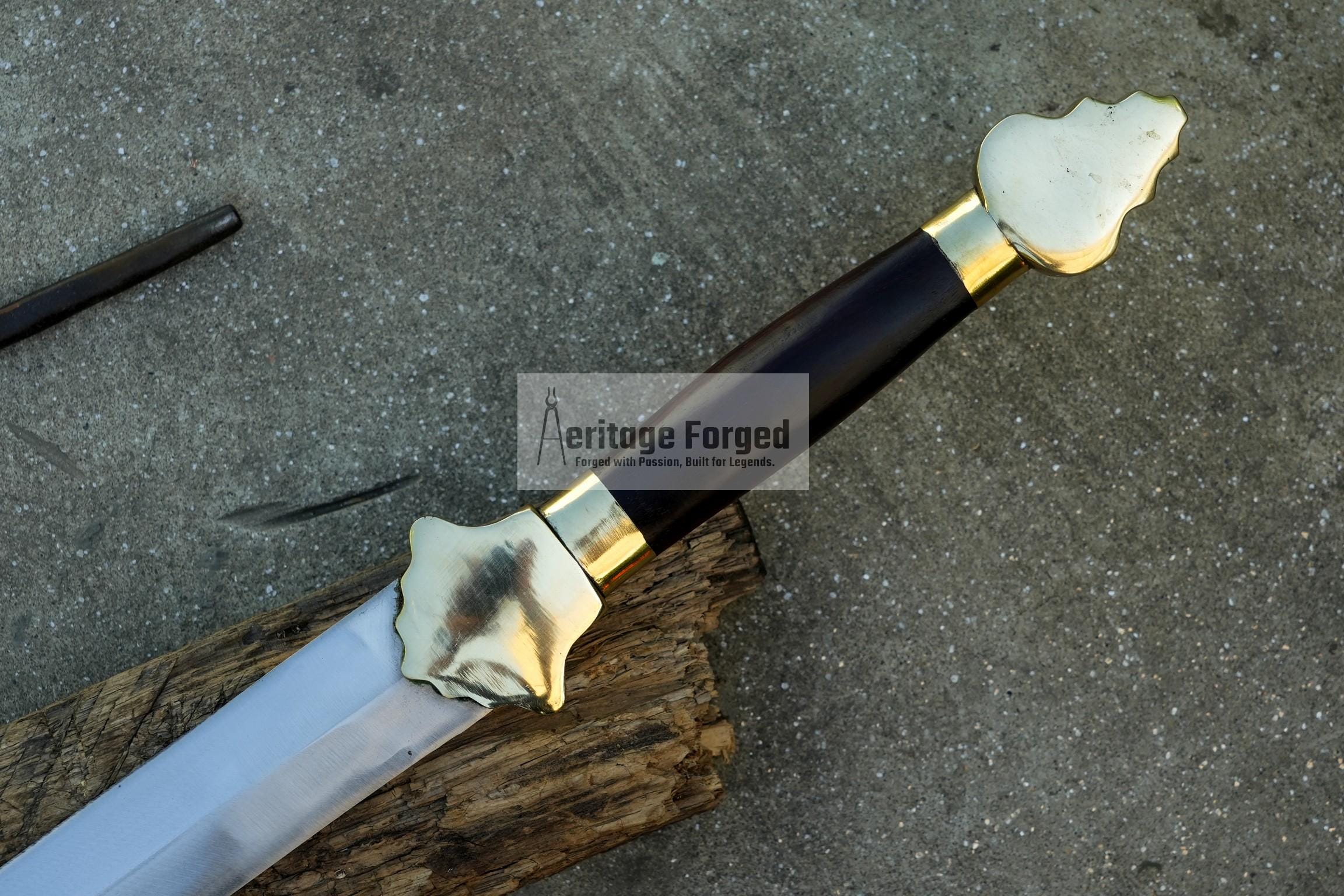 JIAN SWORD/28 inches Long Blade hand forged Sword/Leaf spring of truck/Rosewood Handle/Sharpen/Tempered/Ready to use/knife/knives
