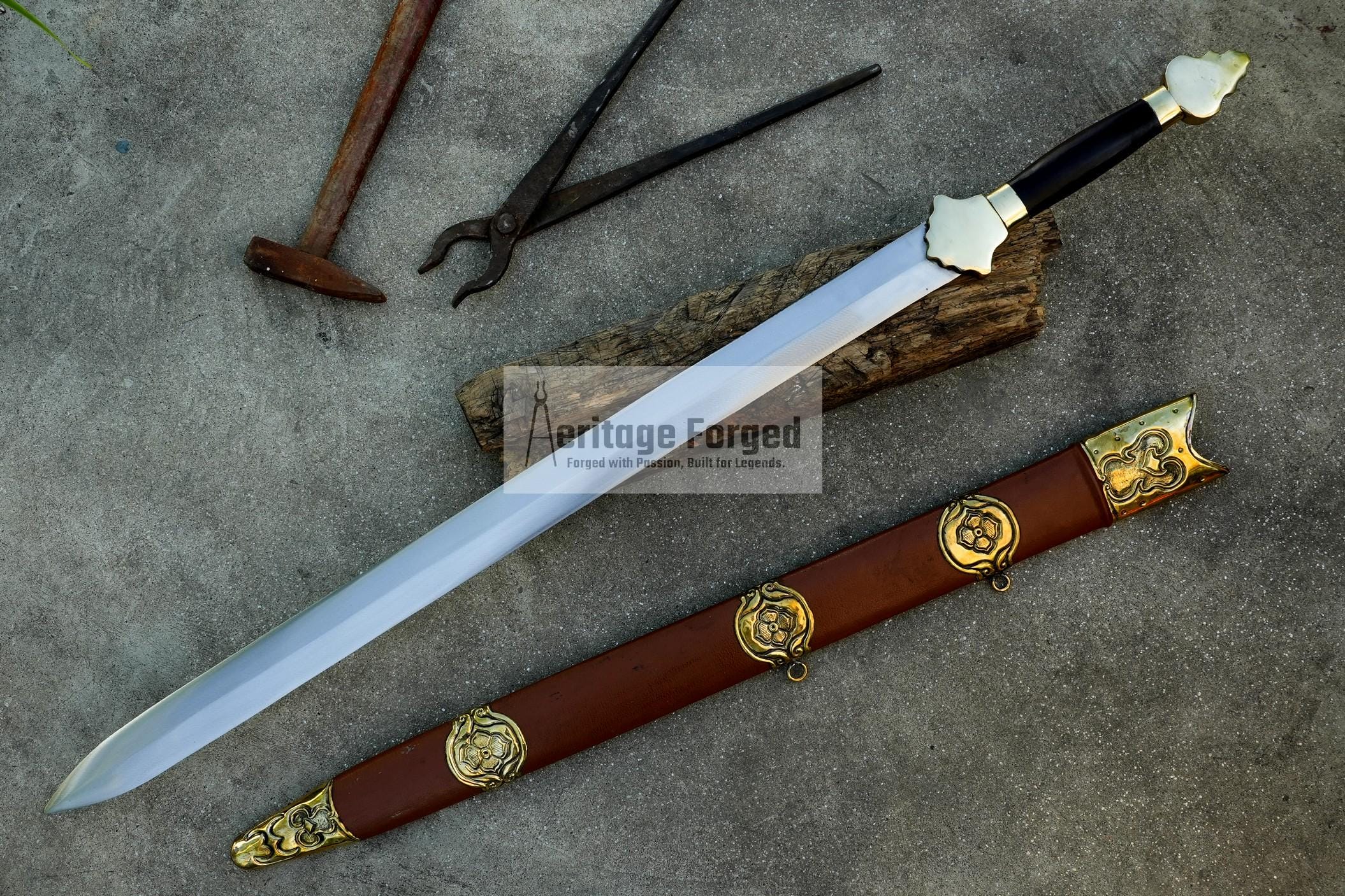 JIAN SWORD/28 inches Long Blade hand forged Sword/Leaf spring of truck/Rosewood Handle/Sharpen/Tempered/Ready to use/knife/knives