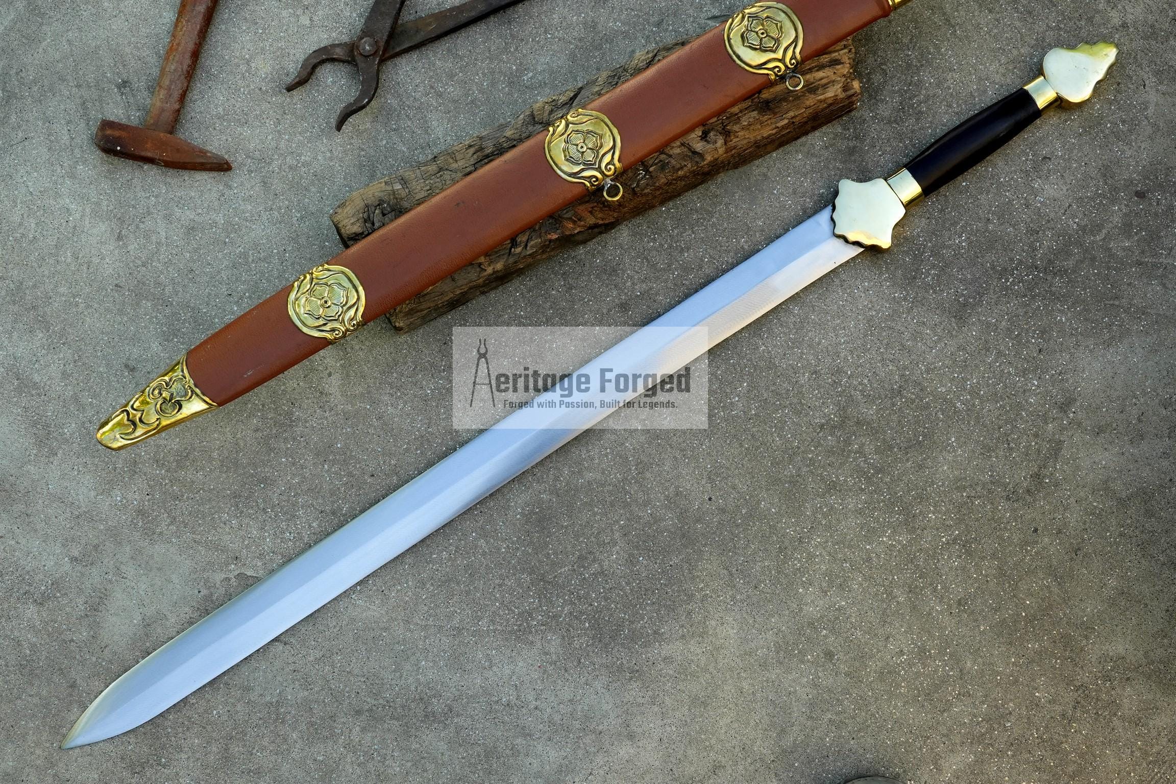 JIAN SWORD/28 inches Long Blade hand forged Sword/Leaf spring of truck/Rosewood Handle/Sharpen/Tempered/Ready to use/knife/knives